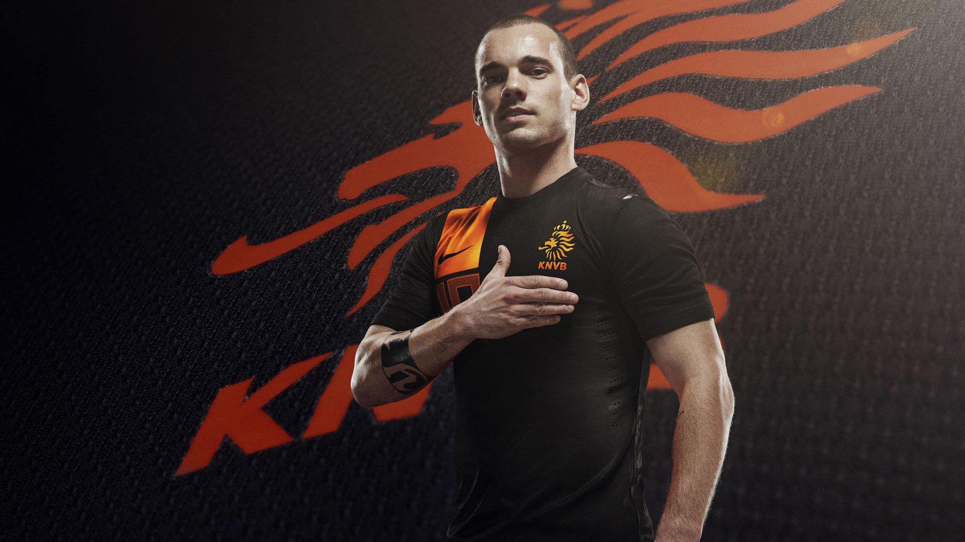 曼联锋线重组在即,塞斯科周六官宣加盟,霍伊伦4000万镑挂牌寻新东家