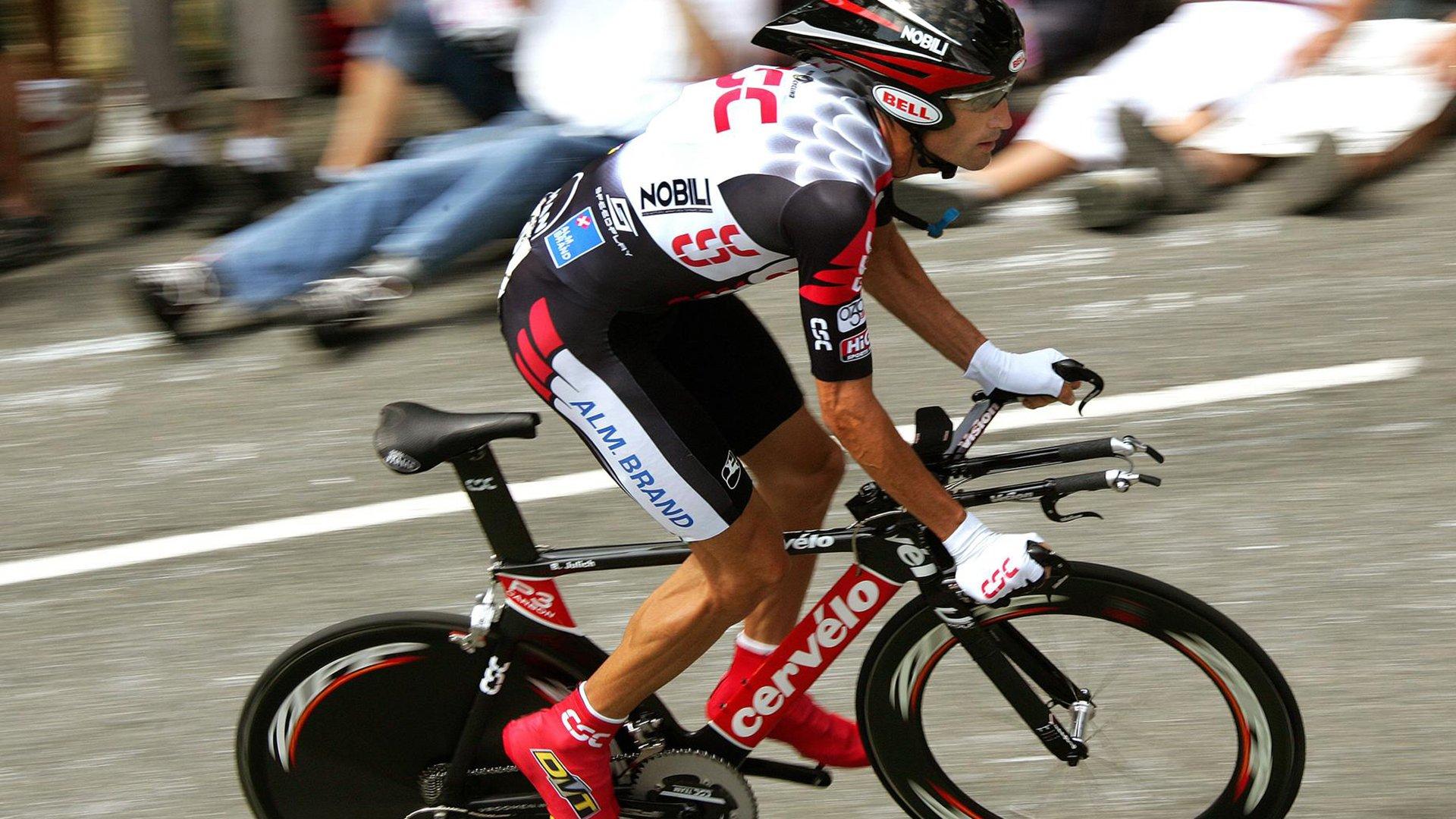 南美足坛巅峰对决，巴西豪门连续三年问鼎解放者杯，改写财富与荣耀版图